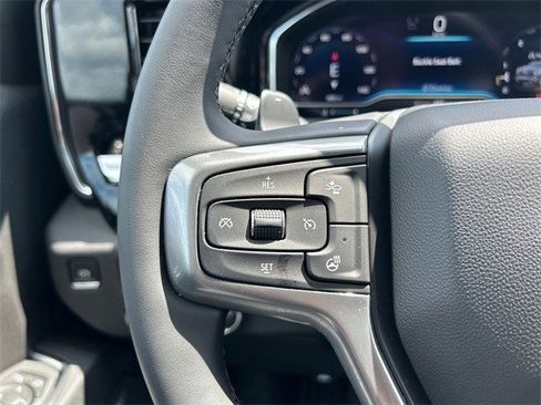 Used 2025 Chevrolet Silverado 1500 LTZ w/ Technology Package image 22