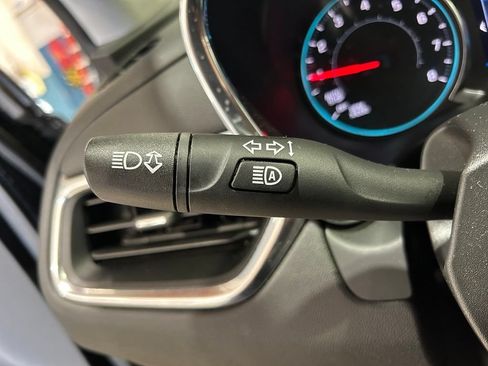 Used 2022 Chevrolet Equinox LT FWD image 21