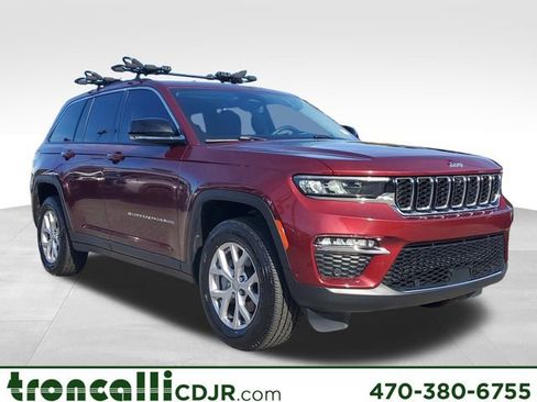 Used 2022 Jeep Grand Cherokee Limited w/ Luxury Tech Group II image 1