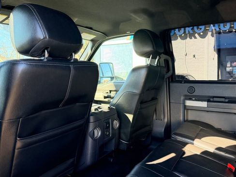 Used 2014 Ford F250 Lariat w/ Chrome Package image 15