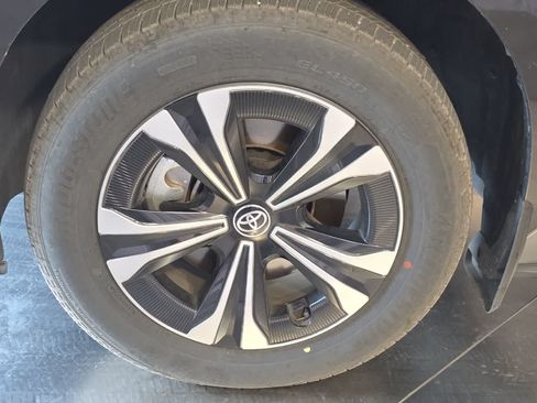 Used 2024 Toyota bZ4X AWD w/ Weather Package image 12