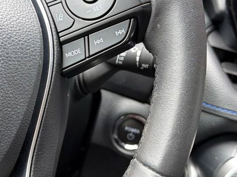 Used 2024 Toyota RAV4 XSE AWD/4WD image 19