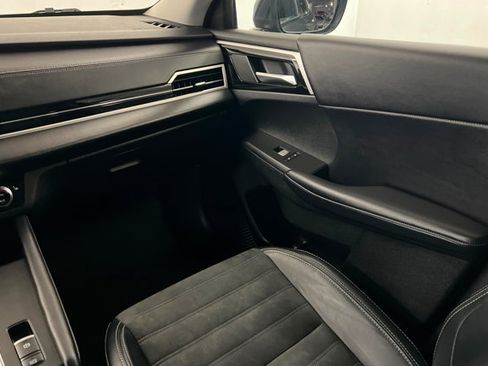 Used 2024 Mitsubishi Outlander SE FWD image 10