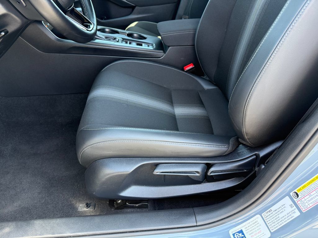Certified 2024 Honda Civic Sport image 11
