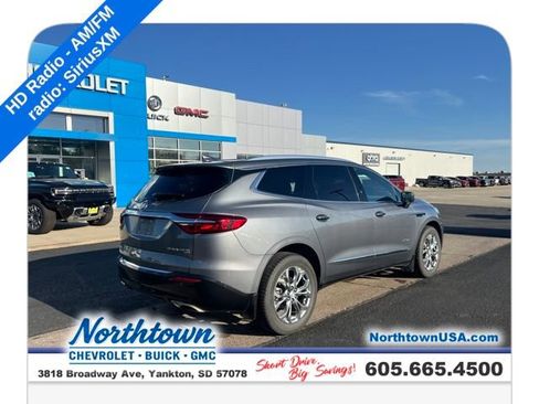 Used 2019 Buick Enclave Avenir w/ Avenir Technology Package AWD/4WD image 9