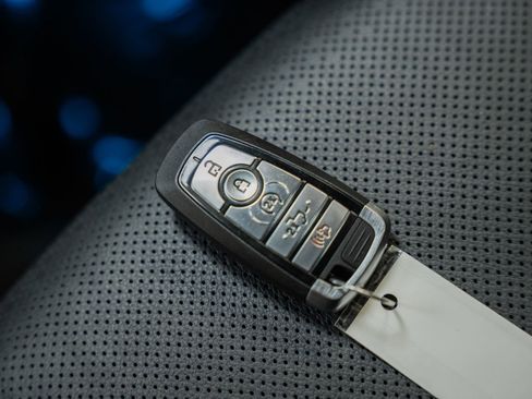 Certified 2021 Ford F150 Lariat w/ Equipment Group 502A High image 52