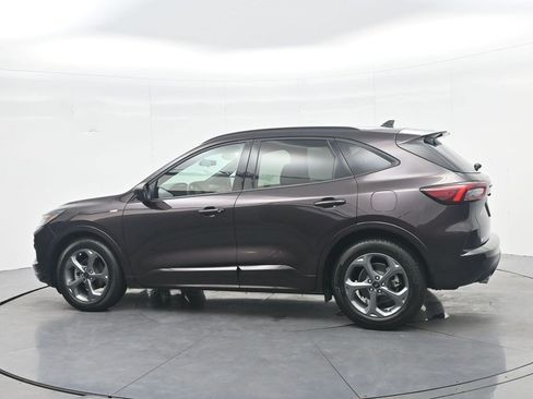 Used 2023 Ford Escape ST-Line w/ Tech Pack #1 FWD image 8