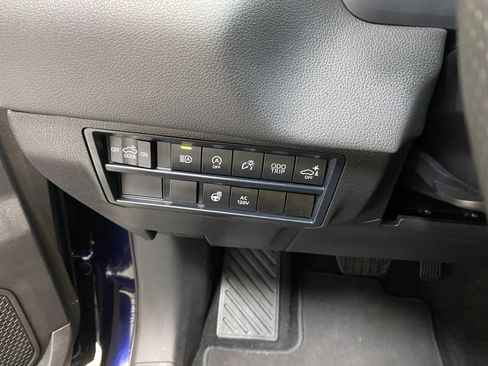 Used 2025 Toyota Tundra Limited image 36