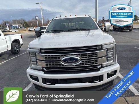Used 2019 Ford F350 Platinum w/ Platinum Ultimate Package image 2