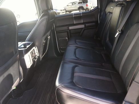 Used 2020 Ford F150 Platinum w/ Equipment Group 701A Luxury image 19