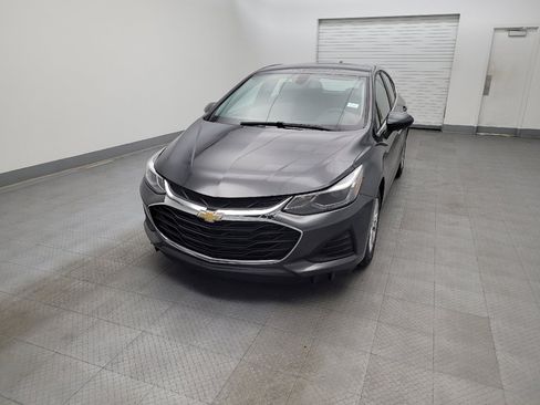 Used 2019 Chevrolet Cruze LT image 15