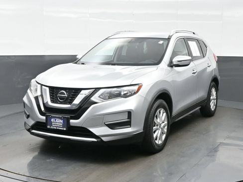 Used 2018 Nissan Rogue SV FWD image 1