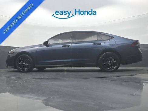 Certified 2025 Honda Accord SE image 30