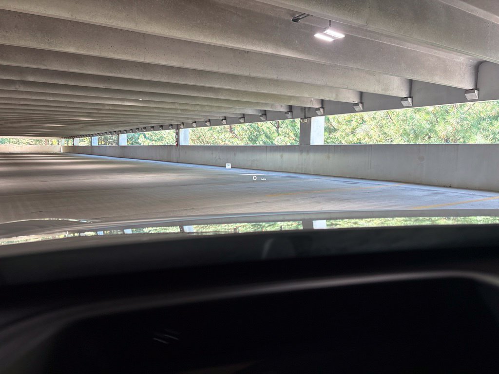 Used 2025 Genesis GV60 RWD image 19