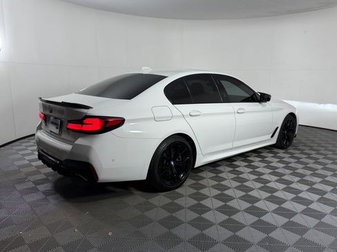 Used 2021 BMW 540i w/ M Sport Package RWD image 9