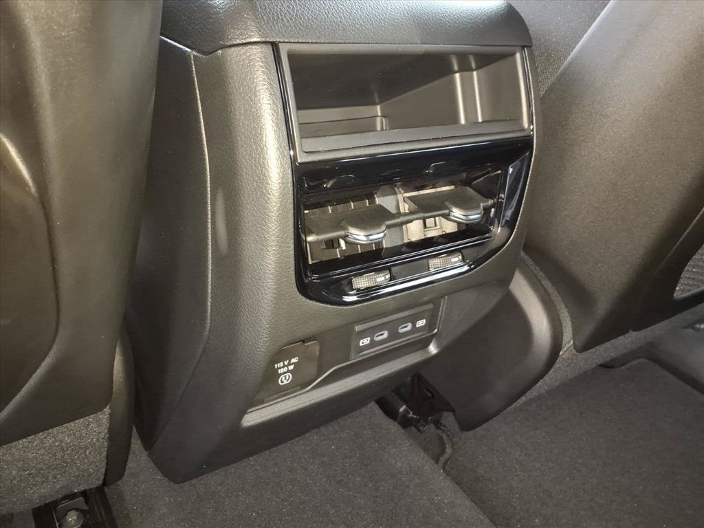 New 2027 Jeep Grand Cherokee Altitude AWD/4WD image 16