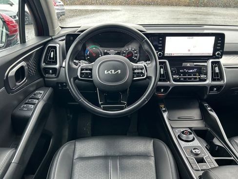 Used 2023 Kia Sorento EX image 21