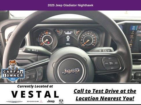 Used 2025 Jeep Gladiator Sport AWD/4WD image 14