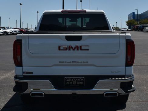 Used 2022 GMC Sierra 1500 SLT w/ SLT Premium Plus Package AWD/4WD image 9