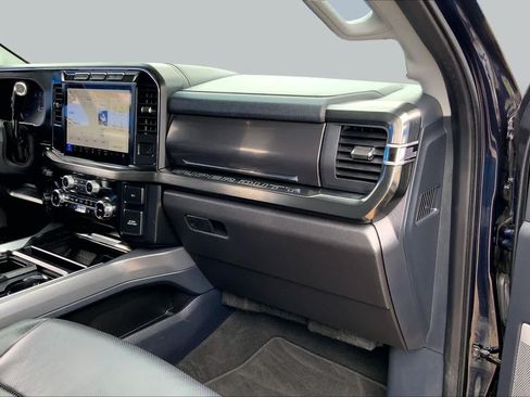 Used 2024 Ford F250 Lariat w/ Sport Appearance Package AWD/4WD image 19