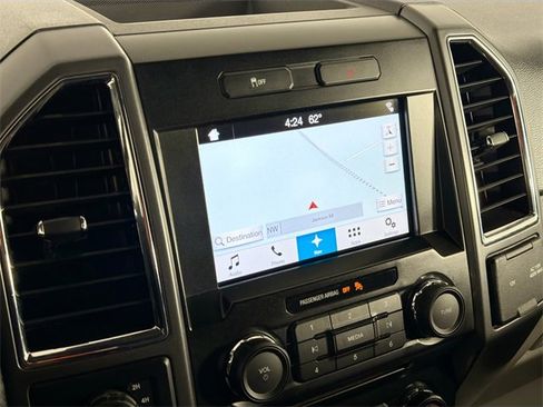 Used 2016 Ford F150 XLT w/ Equipment Group 302A Luxury image 14