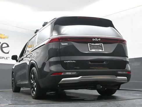 Used 2023 Kia Carnival SX Prestige w/ Paint Protection Package FWD image 57