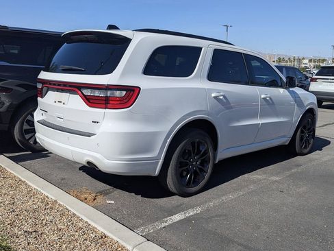 Used 2025 Dodge Durango GT w/ Blacktop Package AWD/4WD image 4