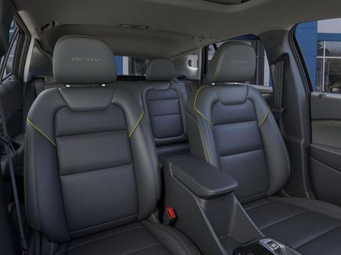 New 2026 Chevrolet Trax ACTIV w/ Sunroof Package image 39