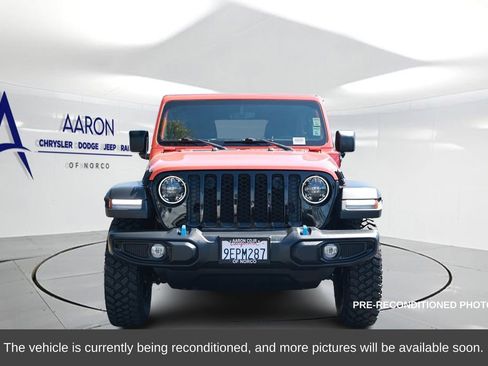 Used 2023 Jeep Wrangler Unlimited w/ 8.4" Radio Group image 4