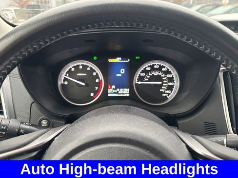 Certified 2022 Subaru Forester Premium image 17