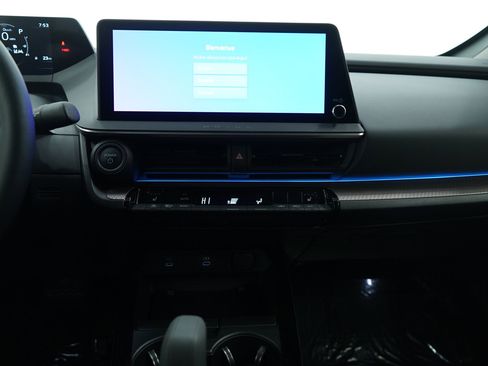 Used 2024 Toyota Prius XLE image 14