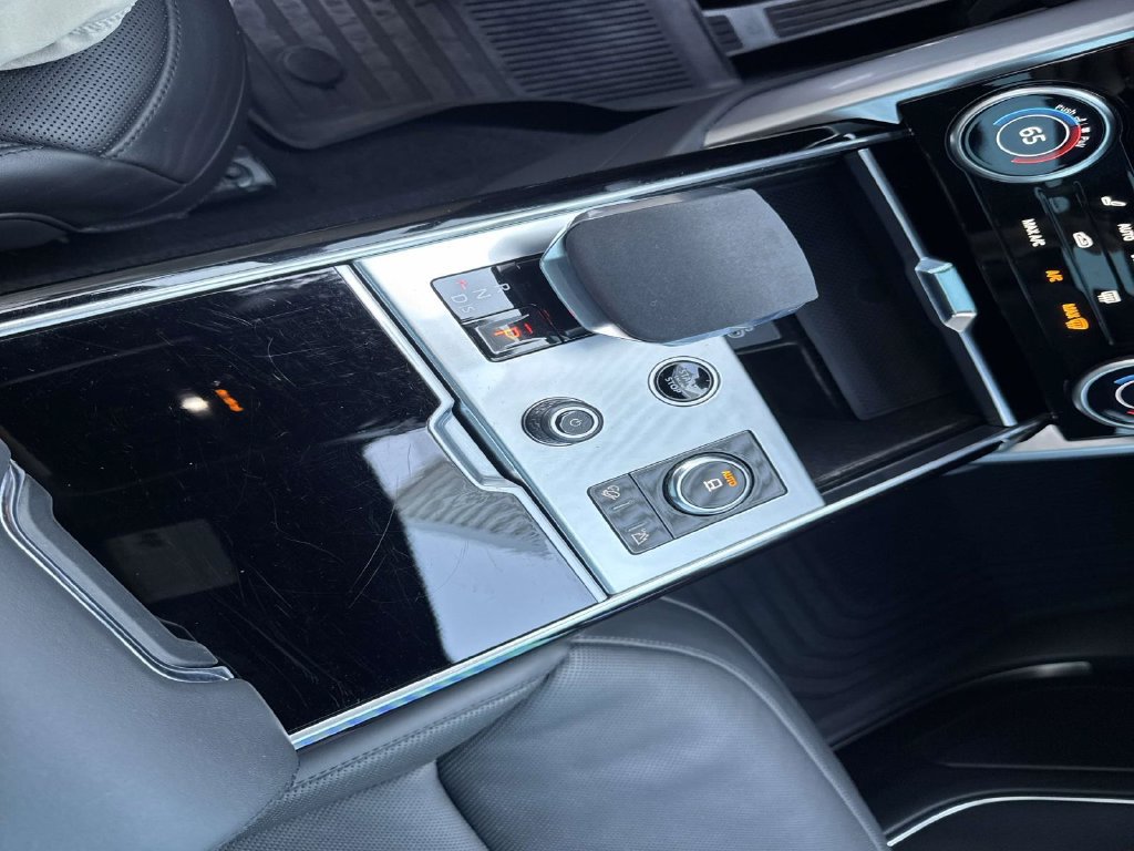 Certified 2023 Land Rover Range Rover SE AWD/4WD image 28