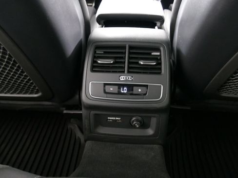 Used 2023 Audi S4 Premium Plus w/ Premium Plus Package AWD/4WD image 28