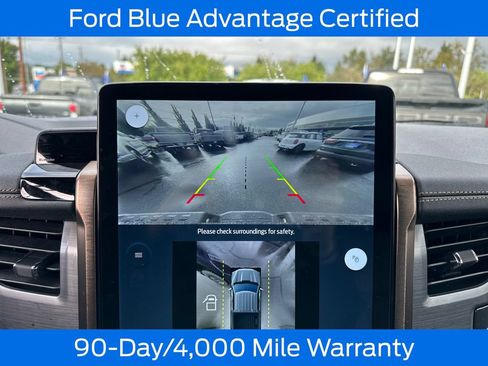 Used 2022 Ford F150 Lightning Lariat AWD/4WD image 13
