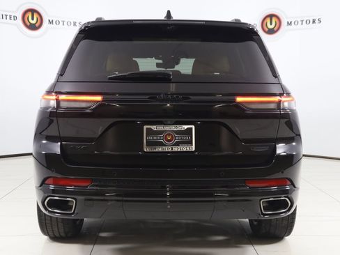 Used 2024 Jeep Grand Cherokee Summit AWD/4WD image 57