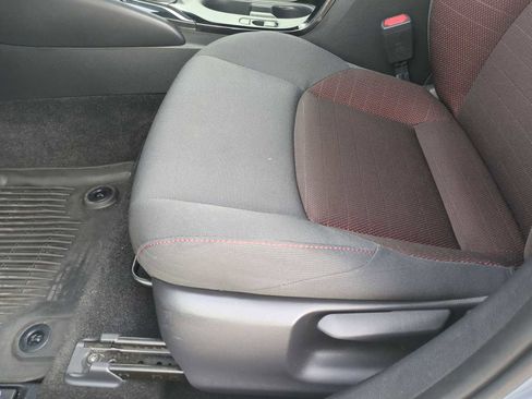 Used 2024 Toyota Corolla SE FWD image 18