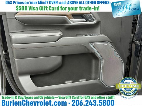 Used 2025 Chevrolet Silverado 2500 High Country w/ High Country Premium Package AWD/4WD image 9
