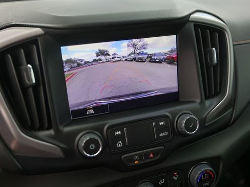 Used 2024 GMC Terrain AT4 image 20