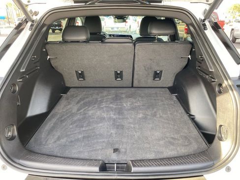 Used 2025 Chevrolet Equinox EV LT w/ Convenience Package image 23