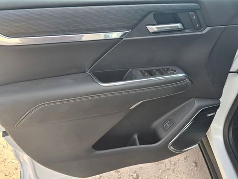 New 2026 GMC Acadia Elevation w/ Elevation Premium Package FWD image 22