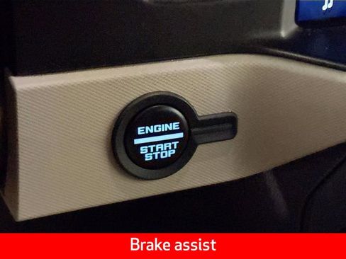 Used 2023 Ford Bronco Wildtrak image 10