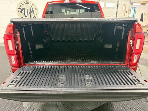 Used 2019 Ford Ranger XLT w/ Equipment Group 302A Luxury AWD/4WD image 6
