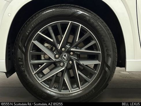 Certified 2025 Lexus TX 350 FWD w/ Technology Package image 10