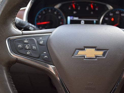 Used 2016 Chevrolet Malibu Premier w/ Driver Confidence Package II FWD image 19