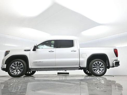 Used 2023 GMC Sierra 1500 Denali w/ Denali Reserve Package AWD/4WD image 72