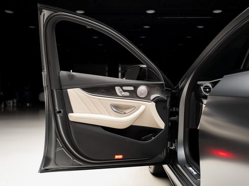 Used 2021 Mercedes-Benz E 63 AMG S image 61