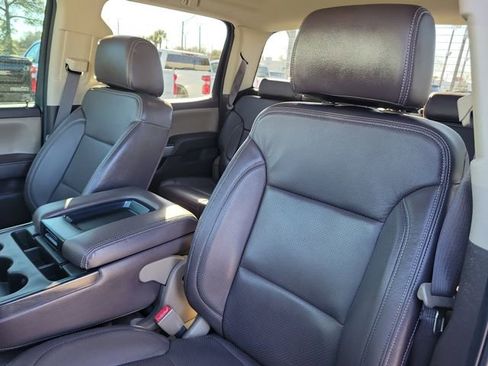 Used 2018 Chevrolet Silverado 1500 LT w/ All Star Edition image 17