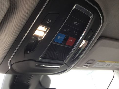 Used 2021 Jeep Grand Cherokee L Limited AWD/4WD image 19