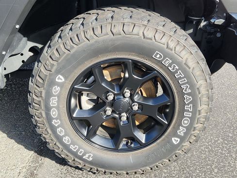 Certified 2022 Jeep Wrangler Unlimited Sport image 9