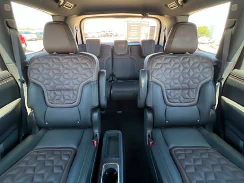 New 2026 Nissan Armada Platinum Reserve w/ Accent Package AWD/4WD image 26